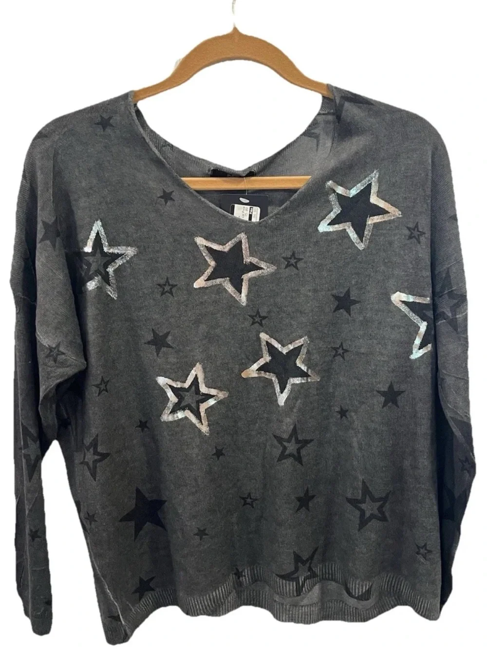 Made In Italy NT by Amati Distressed Star Sweater Iridescent Stars One Size NWT